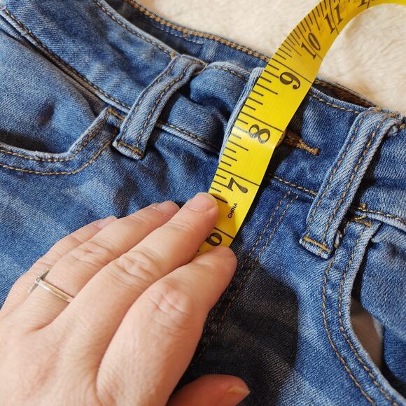 American Eagle Outfitters Hi Rise Jegging Crop Shark Bite 00 Short Jeans Blue - Picture 8 of 9